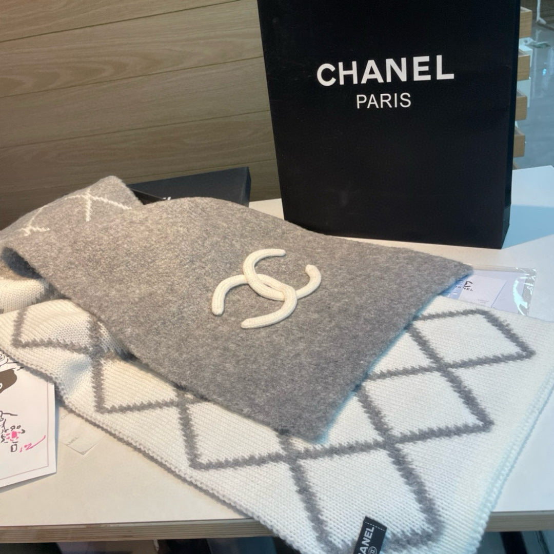 CHANEL 25S SCARF 180 IN CASHMERE 883364