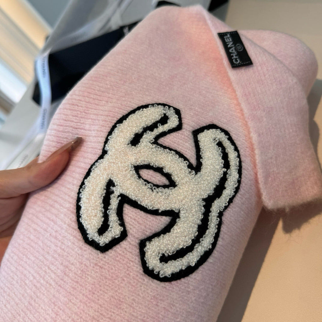 CHANEL 25S SCARF 180 CM IN CASHMERE 944020