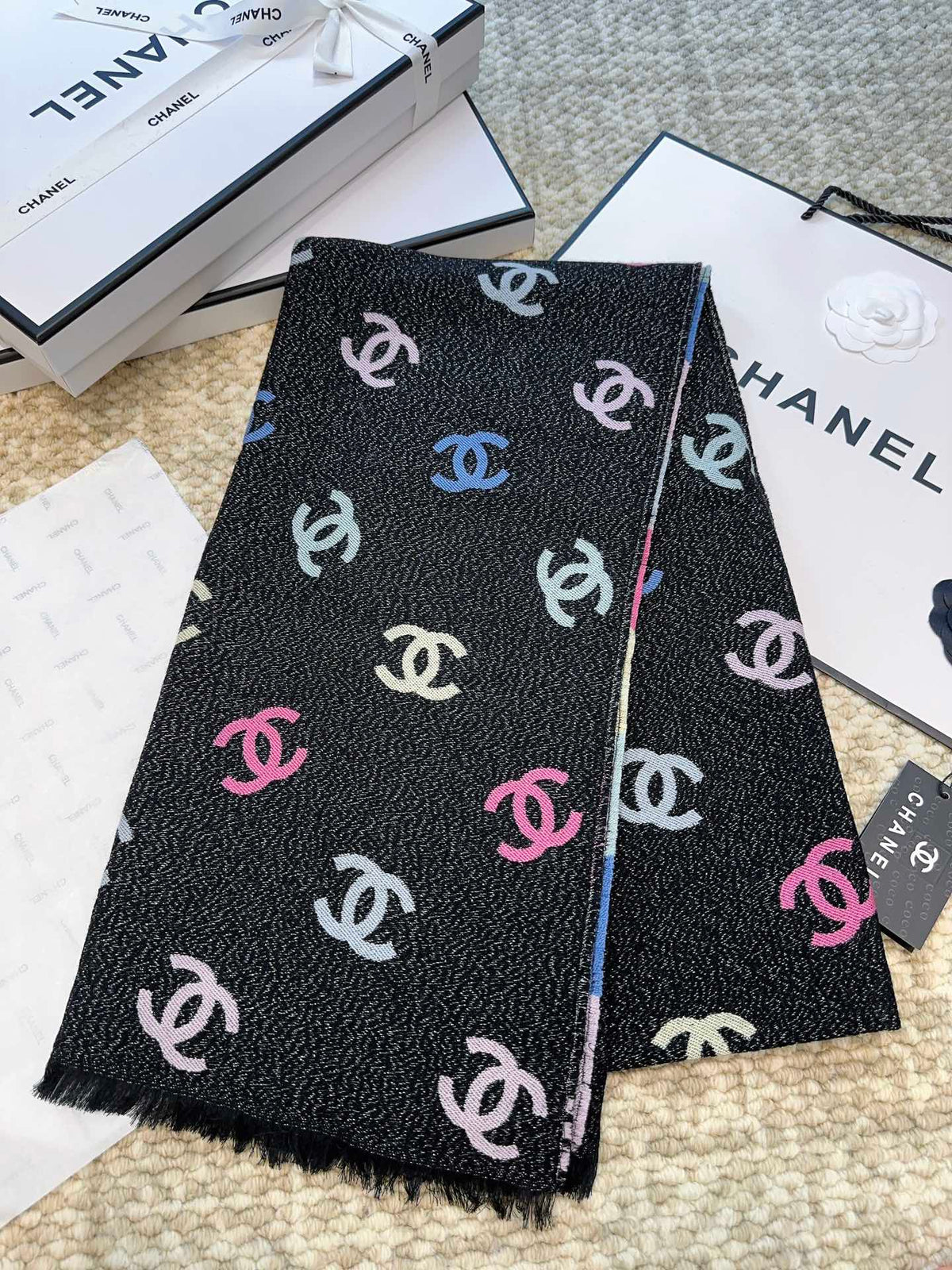 CHANEL 25S SCARF 187 IN CASHMERE 876277