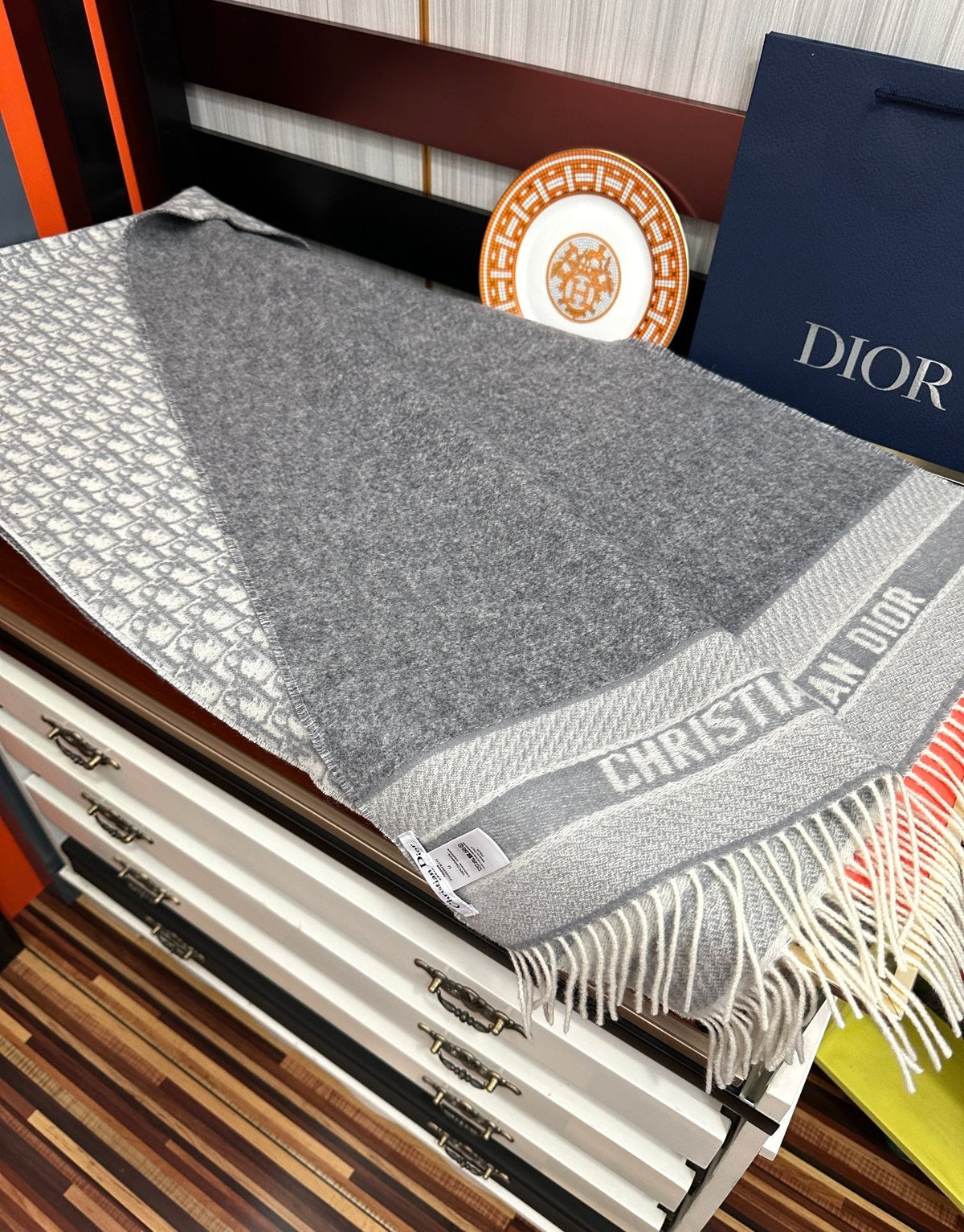 DIOR OBLIQUE 190 CM SCARF IN LIGHT GREY TECHNICAL CASHMERE 415487