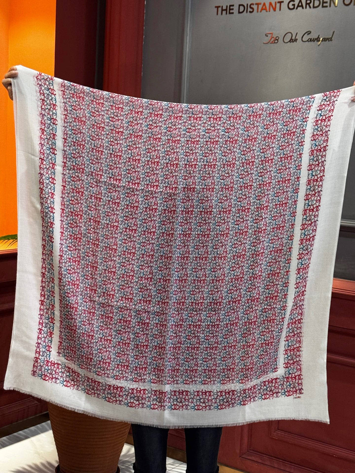 CHANEL 25S SCARF 200 IN CASHMERE 728978