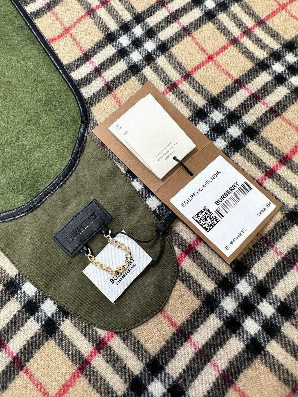 BBR SCARF IN CASHMERE 579410