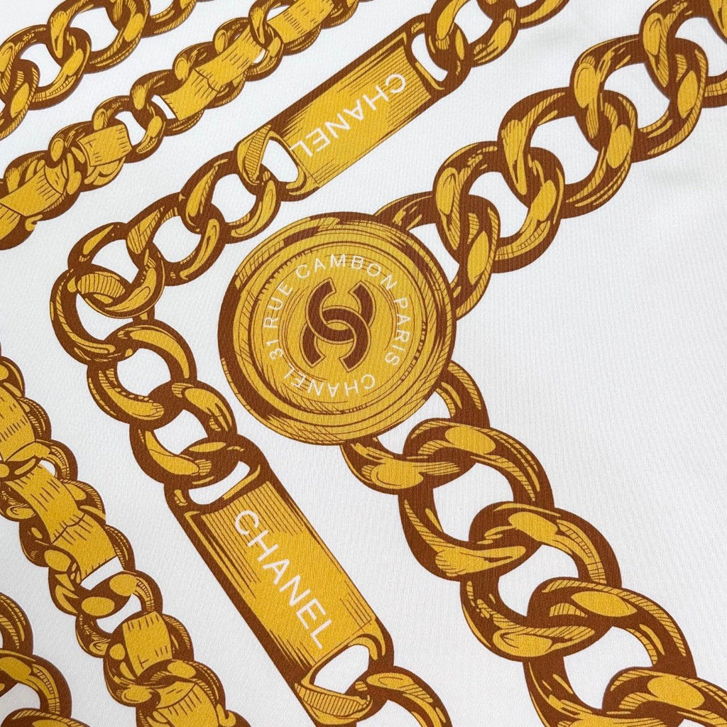 CHANEL 25S SCARF 90 IN SILK 729043